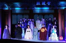 韩服秀视频,精彩瞬间回顾，领略电竞风采