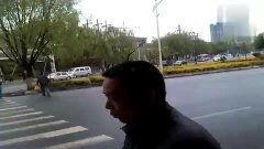 青海车祸视频,多车连环相撞，现场惨烈！