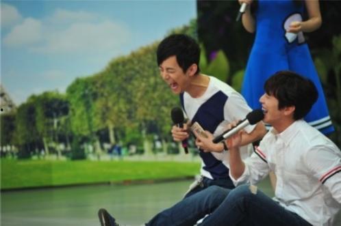 李钟硕快乐大本营视频,展现多面魅力